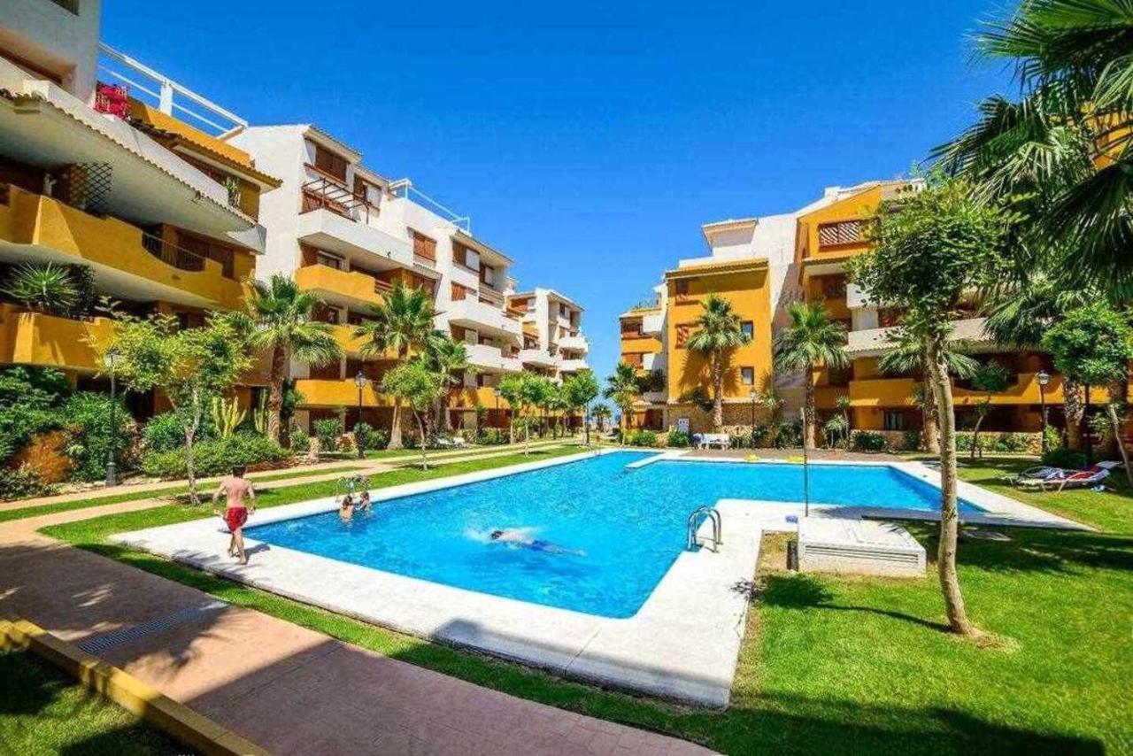 Espanhouse Elvis Apartment تورّيفيِخا المظهر الخارجي الصورة