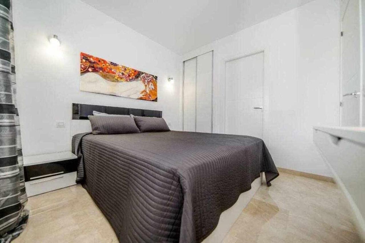 Espanhouse Elvis Apartment تورّيفيِخا المظهر الخارجي الصورة