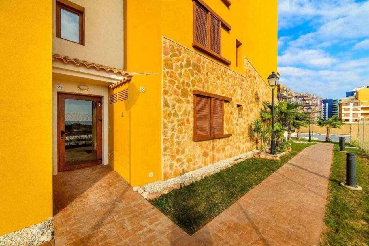 Espanhouse Elvis Apartment تورّيفيِخا المظهر الخارجي الصورة
